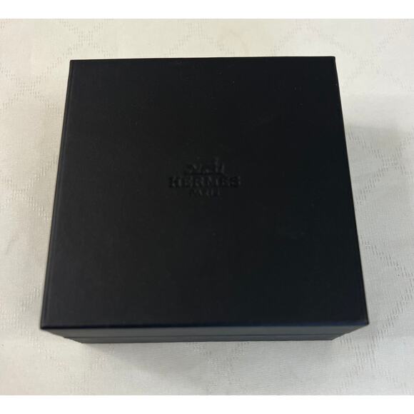 Hermes Empty Small Box Square Gift Present Storage Box 4.25"x4.25"x2" - Picture 1 of 5